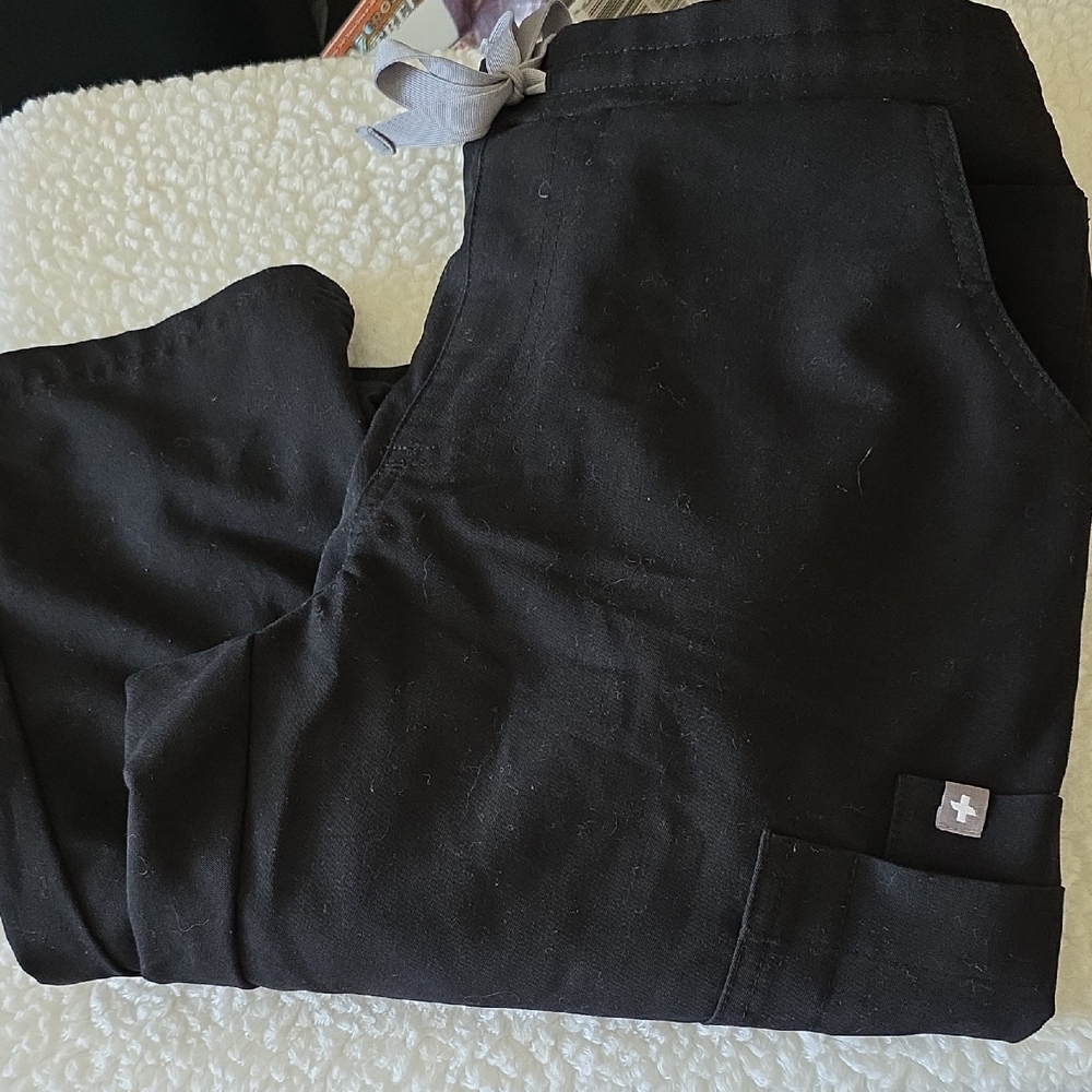 FIGS SCRUB SIZE XS